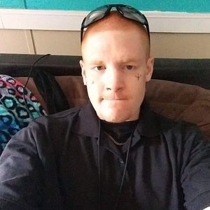 Meet your Posher, Derek